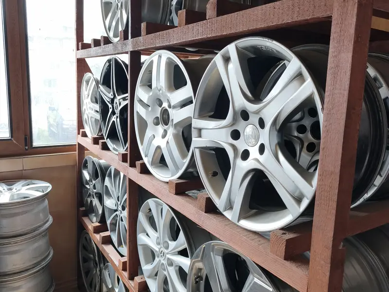 Jante aliaj second hand în stoc la Agigea